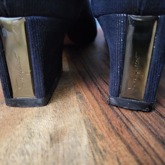 Salvatore Ferragamo Classic Block Heel Pumps Designer Italy Black Size 8B - Picture 7 of 14